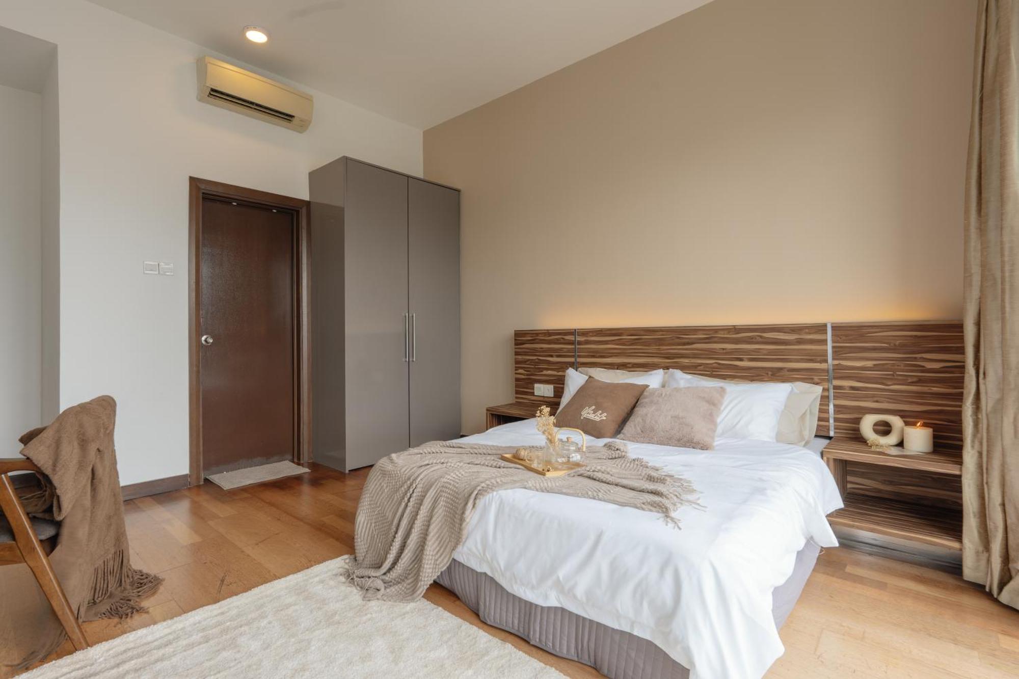 Suites & Residences @ Regalia By Plc Kuala Lumpur Exterior photo